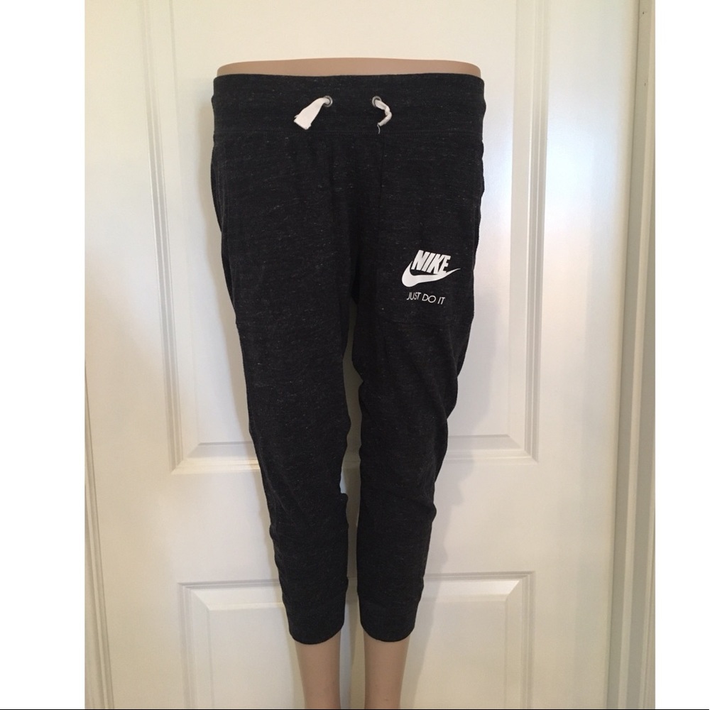 Women’s Nike Gym Vintage Gem